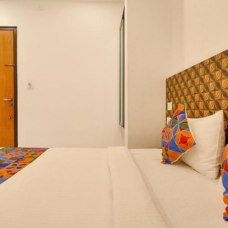 Fabexpress Krishna Suites Mysore Eksteriør bilde