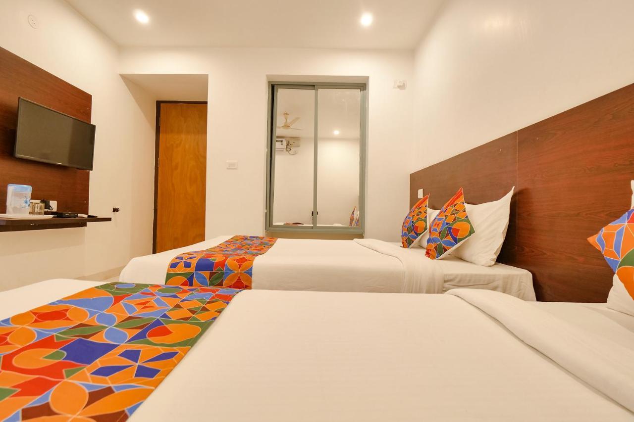 Fabexpress Krishna Suites Mysore Eksteriør bilde