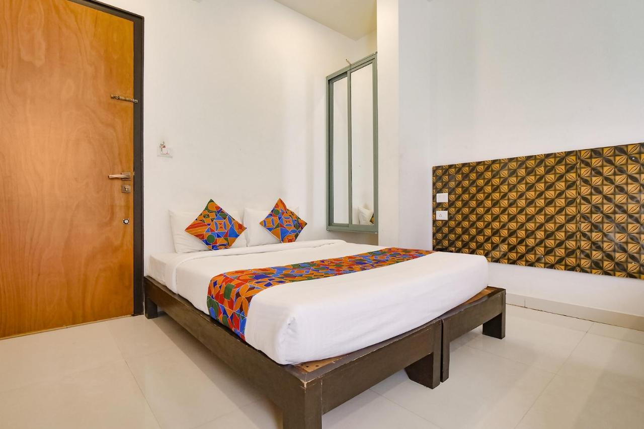 Fabexpress Krishna Suites Mysore Eksteriør bilde
