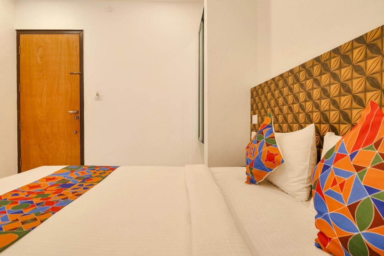Fabexpress Krishna Suites Mysore Eksteriør bilde